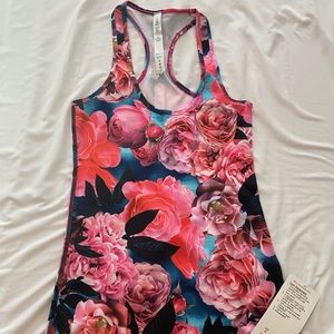 Lululemon Cool Racerback Tank (LE Rose Print) - Size 4